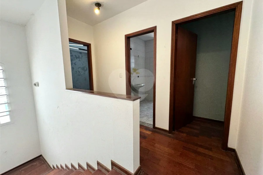 Sobrado Residencial e Comercial em Área Nobre de Piracicaba, para venda e locação.