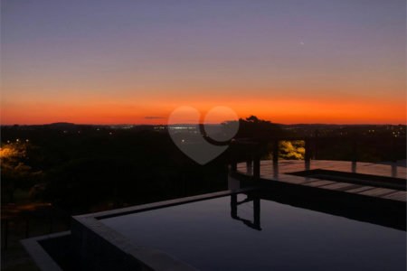 Mansão de Luxo em Louveira: Viva o Sonho no Condomínio Jardim Primavera