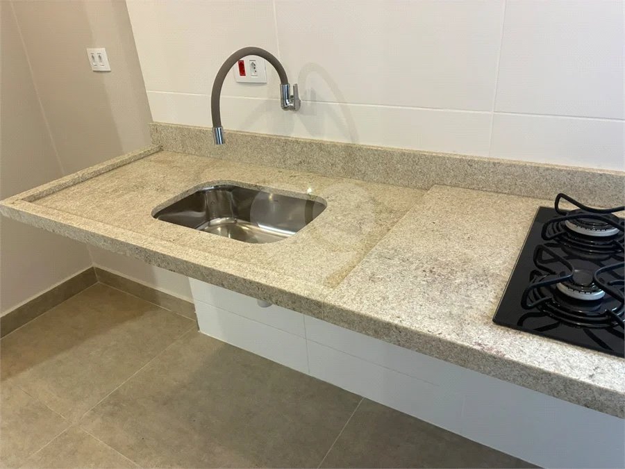 Studio à venda na Saúde | 37 m² | 2 vagas | Ao lado do Metrô Saúde