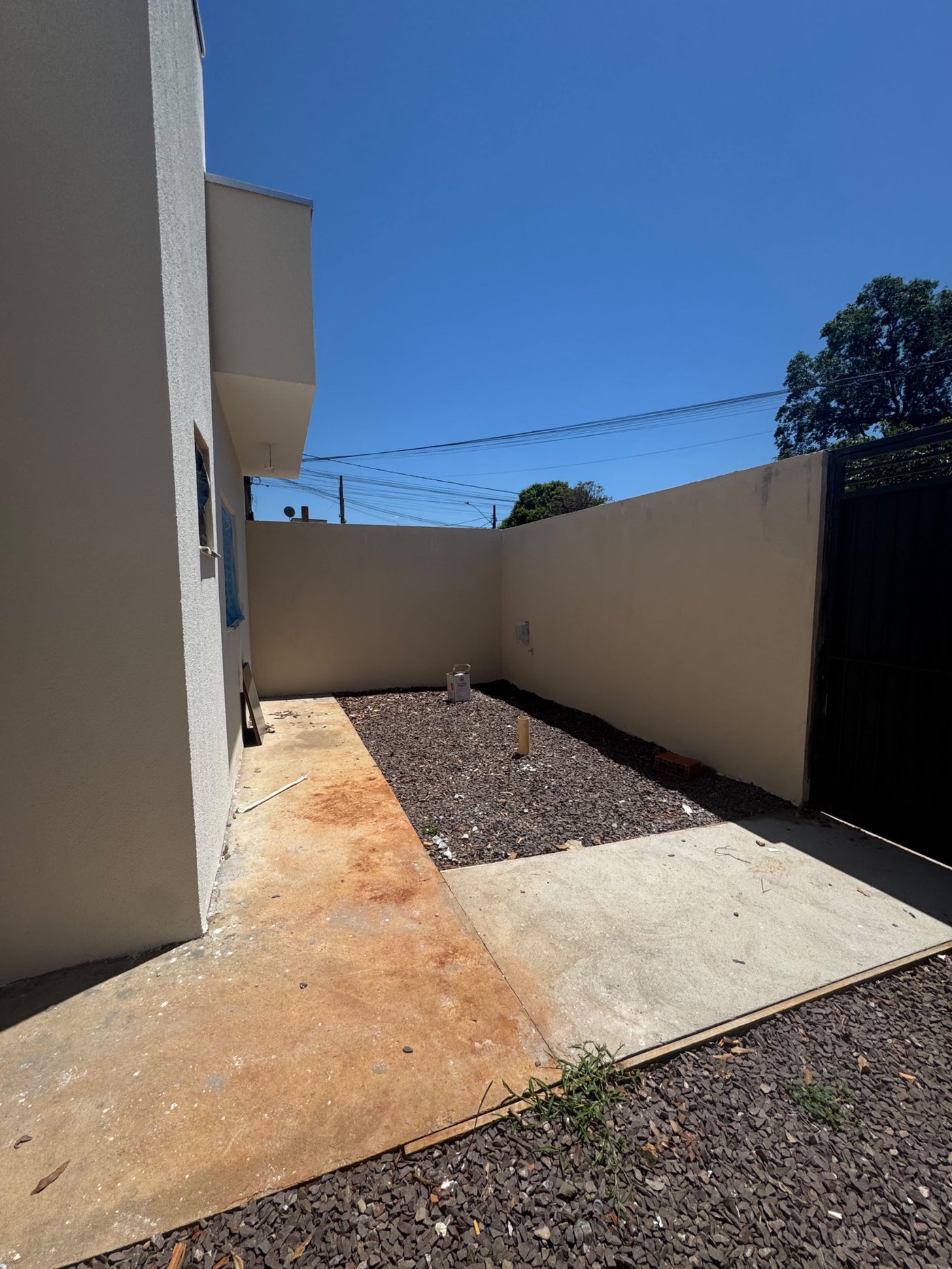 Casa à venda com 2 quartos em Jardim Aeroporto, Três Lagoas, MS