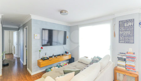 Apartamento à venda com 3 quartos, sendo 1 suíte,  em Alto da Boa Vista, São Paulo, SP