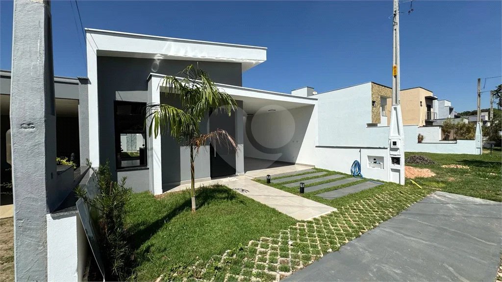 Casa à venda no Condominio Clotilde Brossi no Bairro Água Branca em Piracicaba/SP.