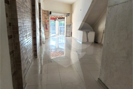 Salão 110m² comercial na Lucas Nogueira Garcez - Atibaia- SP