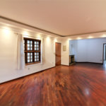 Casa térrea assobradada