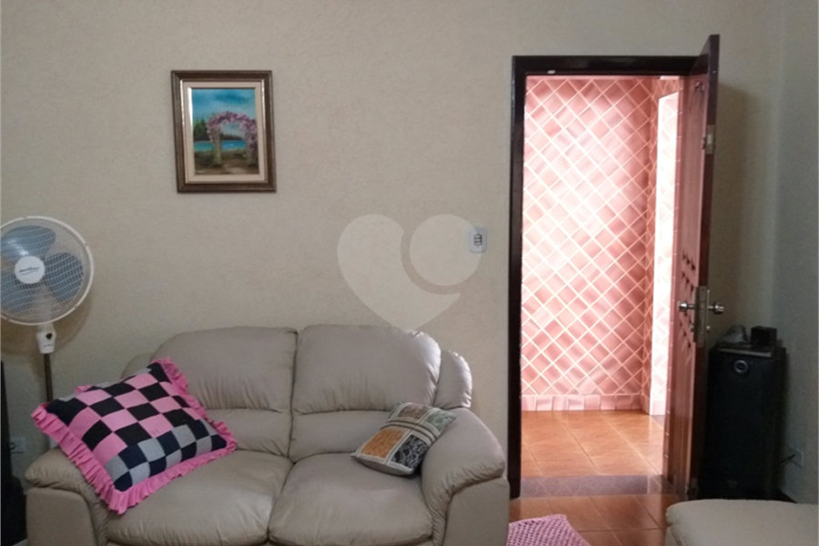 Sobrado à venda com 3 quartos, sendo 2 suítes, em Vila Nova Mazzei, São Paulo, SP