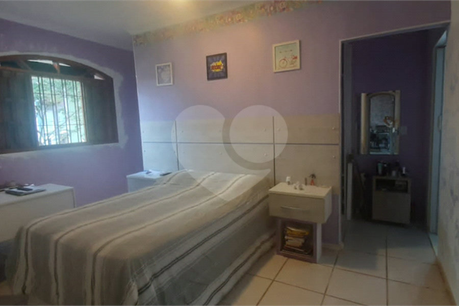 Casa à venda com 3 quartos, sendo 2 suítes, em São Vicente, Mairiporã, SP