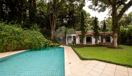 Casa à venda com 4 suítes no condomínio Chácara Flora, São Paulo - SP
