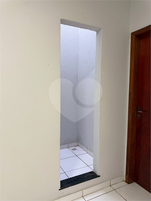 Casa à venda com 2 quartos em Ikaray, Várzea Grande, MT