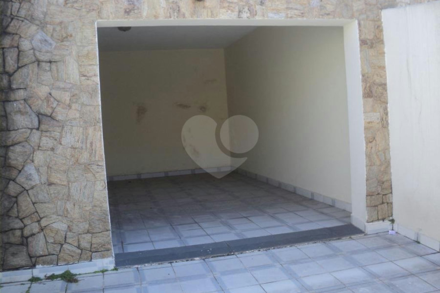 Sobrado à venda com 3 quartos, sendo 1 suíte, em Vila Nova Mazzei, São Paulo, SP
