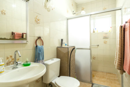 Casa à venda com 3 quartos, sendo 1 suíte, em Vila Cordeiro, São Paulo, SP