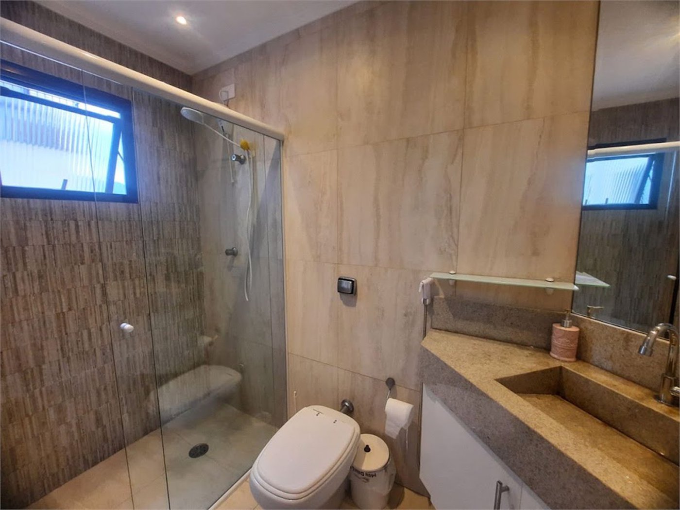 Apartamento com 3 dormitórios à venda, 202 m² por R$ 750.000,00 - Jardim Belmar - Guarujá/SP