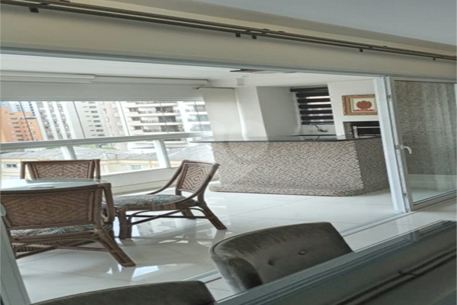 Apartamento à venda com 3 suítes em Perdizes, São Paulo, SP