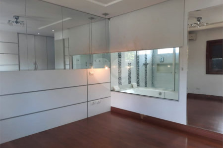 Sobrado à venda com 3 quartos, sendo 1 suíte, em City Campo Grande, São Paulo, SP
