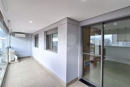 Apartamento à venda com 2 quartos, sendo 1 suíte,  em Barra Funda, São Paulo, SP
