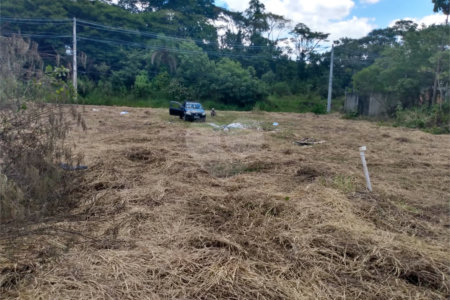 Terreno à venda em Cézar de Souza, Mogi das Cruzes, SP