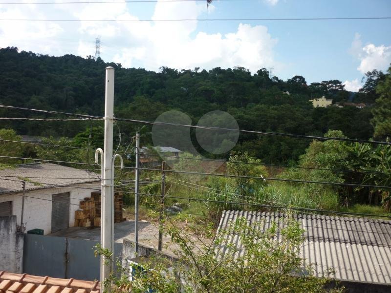 Sobrado à venda com 3 quartos, sendo 1 suíte, em Horto Florestal, São Paulo, SP