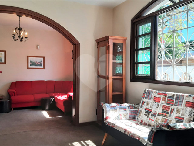 Casa Térrea à venda com 4 quartos, sendo 2 suítes,  em Santo Amaro, São Paulo, SP