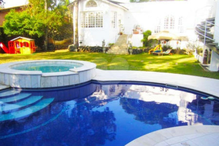 Casa Térrea à venda com 4 suítes em Alto da Boa Vista, São Paulo, SP
