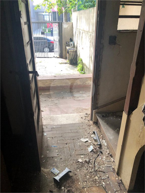 Sobrado à venda com 1 quarto em Vila Mariana, São Paulo, SP