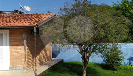 Casa Térrea à venda com 3 quartos, sendo 1 suíte,  em Vila Atlântica, Caraguatatuba, SP