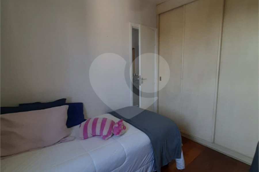 Apartamento à venda com 3 quartos, sendo 1 suíte, em Santana, São Paulo, SP