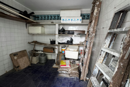 Casa dos Sonhos no Canal 6 – Piscina, Privacidade e 450m² de Terreno