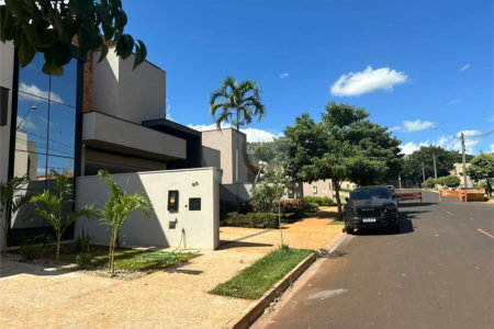 Casa à venda com 2 quartos, sendo 1 suíte, no condomínio Residencia Valencia - Ilha Turia, Ribeirão Preto - SP