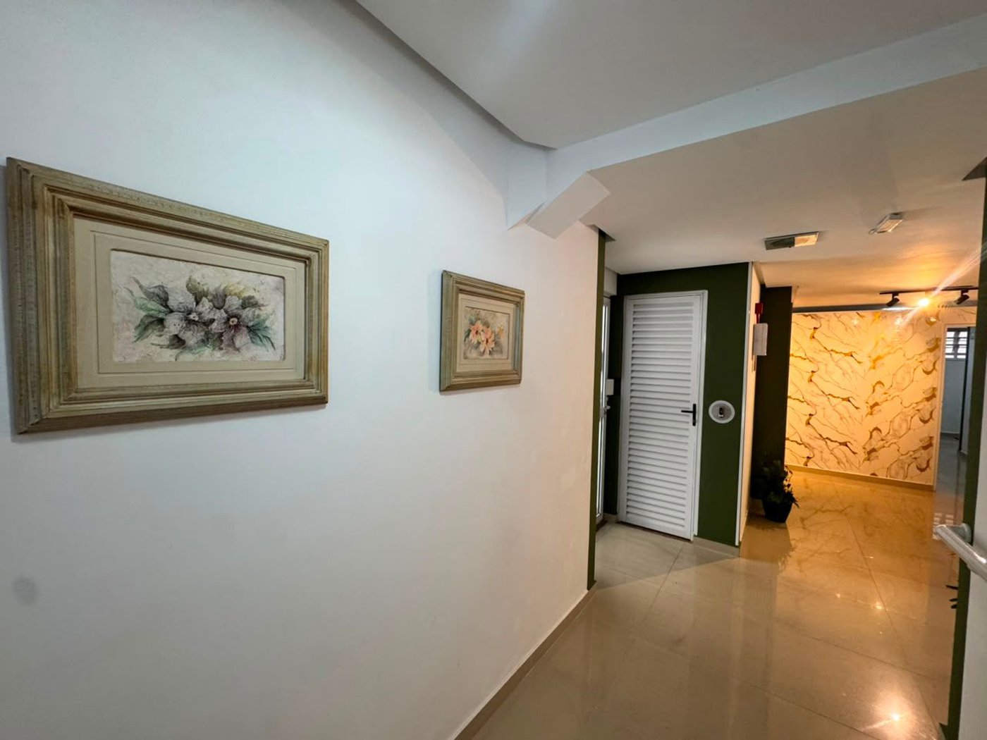 Apartamento com 2 dormitórios à venda, 83 m² por R$ 1.260.000,00 - Aparecida - Santos/SP