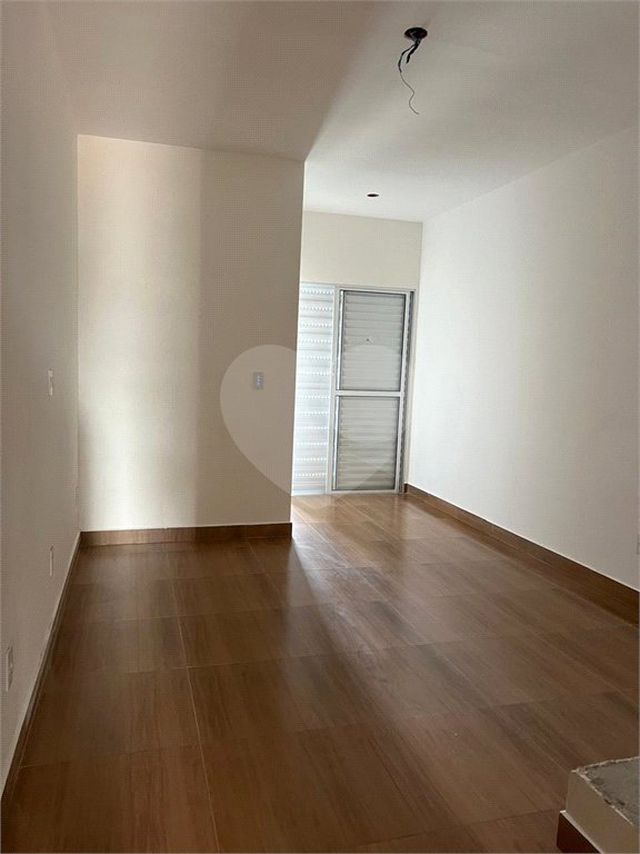 Sobrado à venda com 2 suítes em Vila Carolina, São Paulo, SP