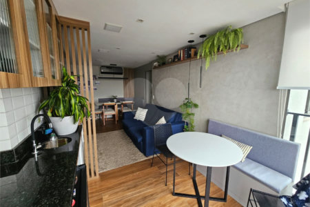 Apartamento à venda ou para alugar com 2 quartos, sendo 1 suíte, em Vila Mariana, São Paulo, SP