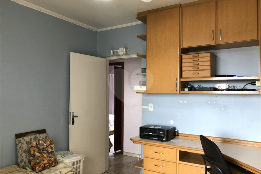Sobrado à venda com 3 quartos, sendo 1 suíte, em Vila Gustavo, São Paulo, SP