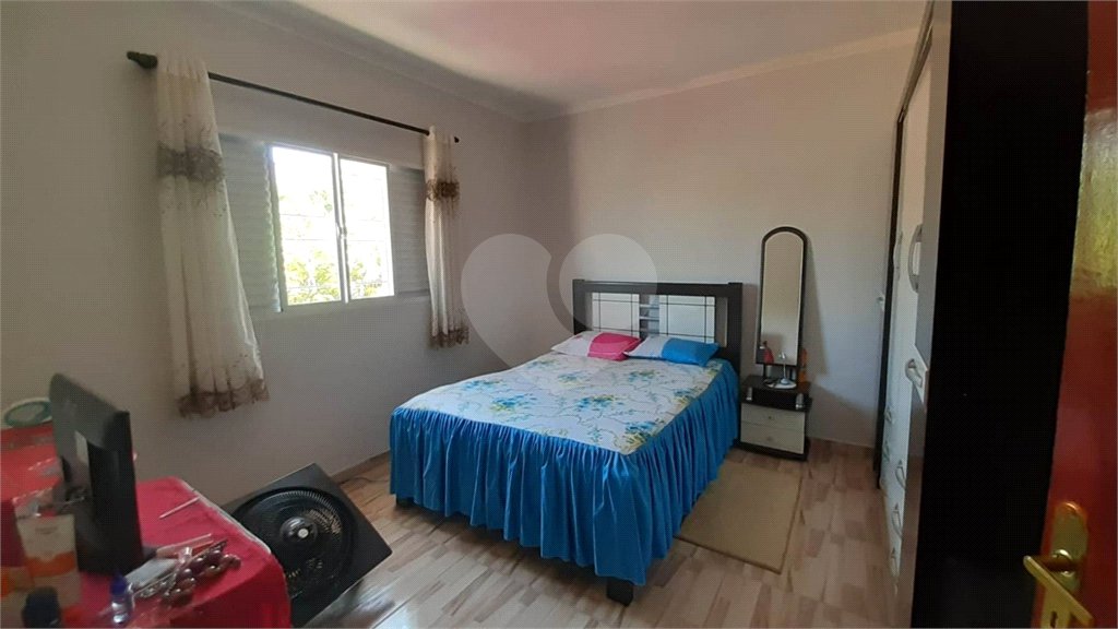 Casa sobrado no Jardim das Torres Prolongamento