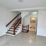 Casa à venda com 3 quartos, sendo 1 suíte, no condomínio Residencial Villagio, São Paulo - SP