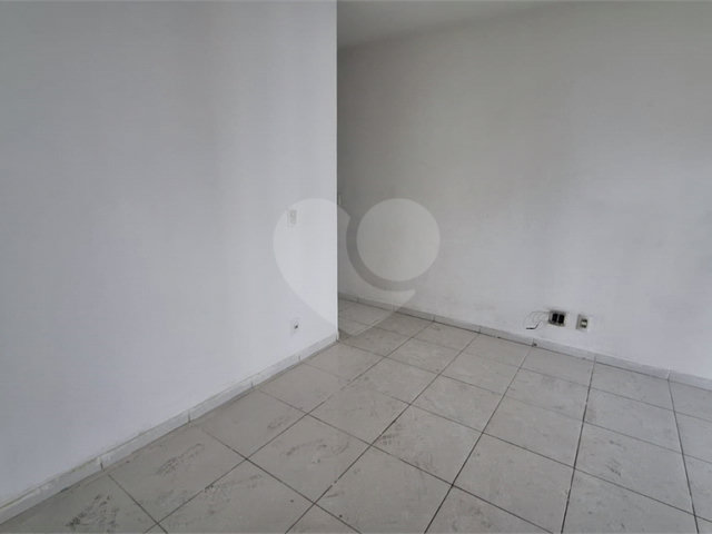 Apartamento à venda com 3 quartos, sendo 1 suíte,  em Vila Guilherme, São Paulo, SP