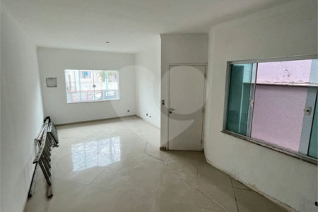 Sobrado à venda com 3 suítes em Jardim do Colégio (zona Norte), São Paulo, SP