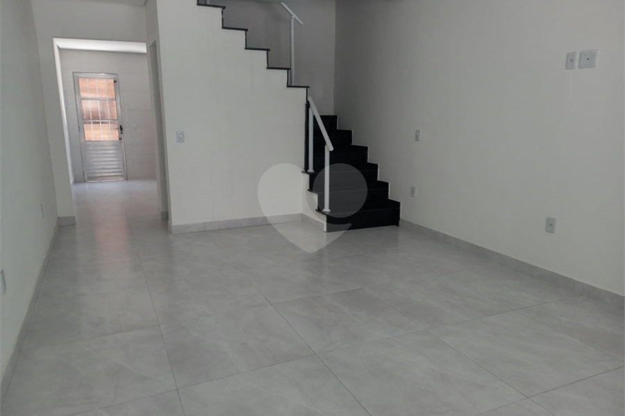 Sobrado à venda com 3 suítes em Jaçanã, São Paulo, SP