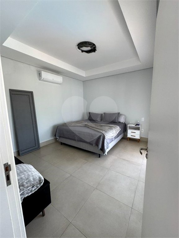 Casa à venda com 4 suítes no condomínio Fazenda Palmeiras Imperiais, Salto - SP