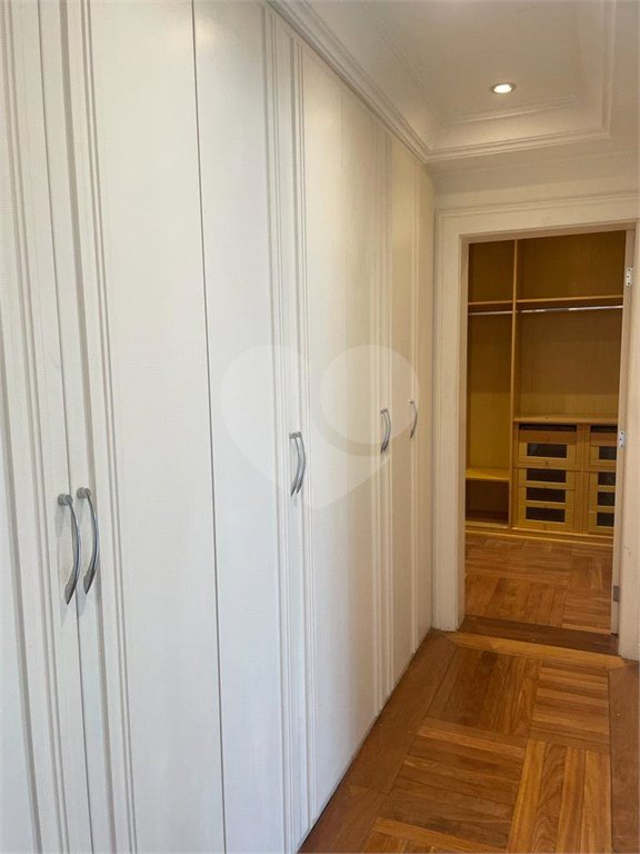 Apartamento à venda com 4 suítes em Vila Suzana, São Paulo, SP