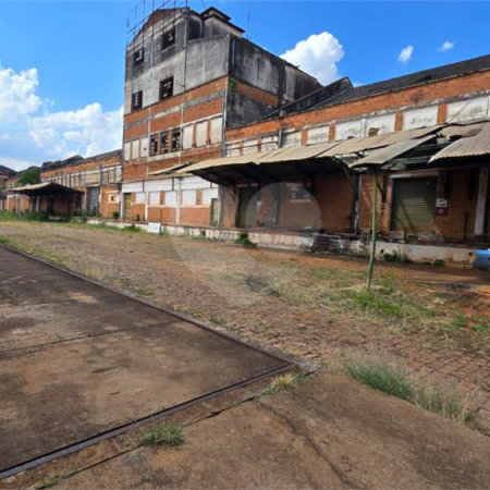 Terreno à venda em Vila Xavier (vila Xavier), Araraquara, SP