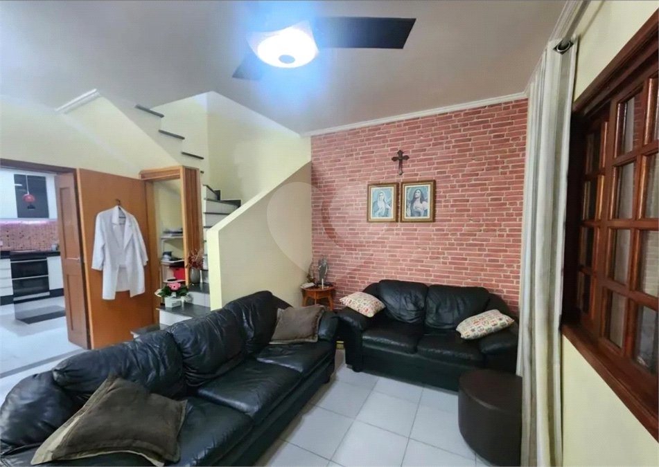 Casa à venda com 2 suítes em Vila Tiradentes, São Paulo, SP