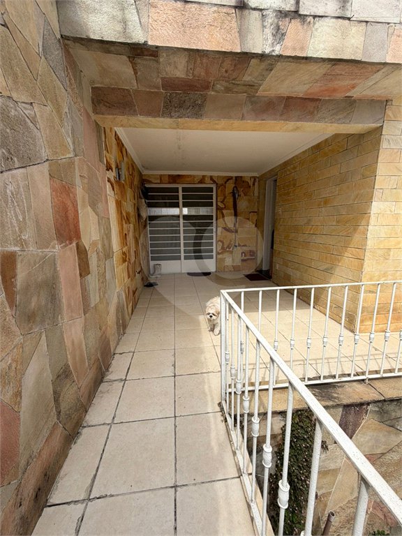 Casa à venda com 3 quartos em Parque Santo Antônio, Guarulhos, SP