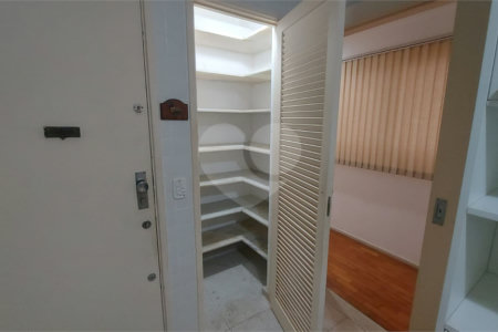 Apartamento à venda com 3 quartos, sendo 1 suíte, em Botafogo, Rio de Janeiro, RJ