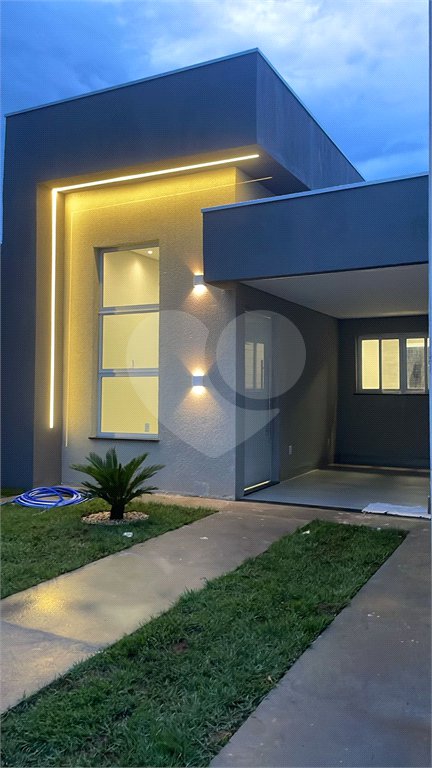 Casa Térrea à venda com 3 quartos, sendo 1 suíte, em Coophema, Cuiabá, MT