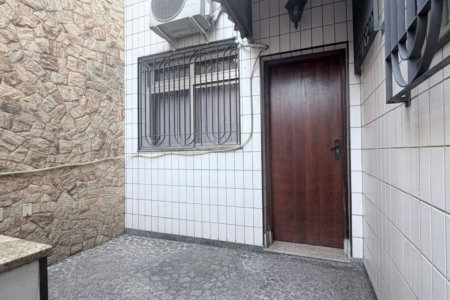 Casa Comercial com 2 dormitórios, 227 m² - venda por R$ 2.000.000 ou aluguel por R$ 9.605 - Vila Belmiro - Santos/SP