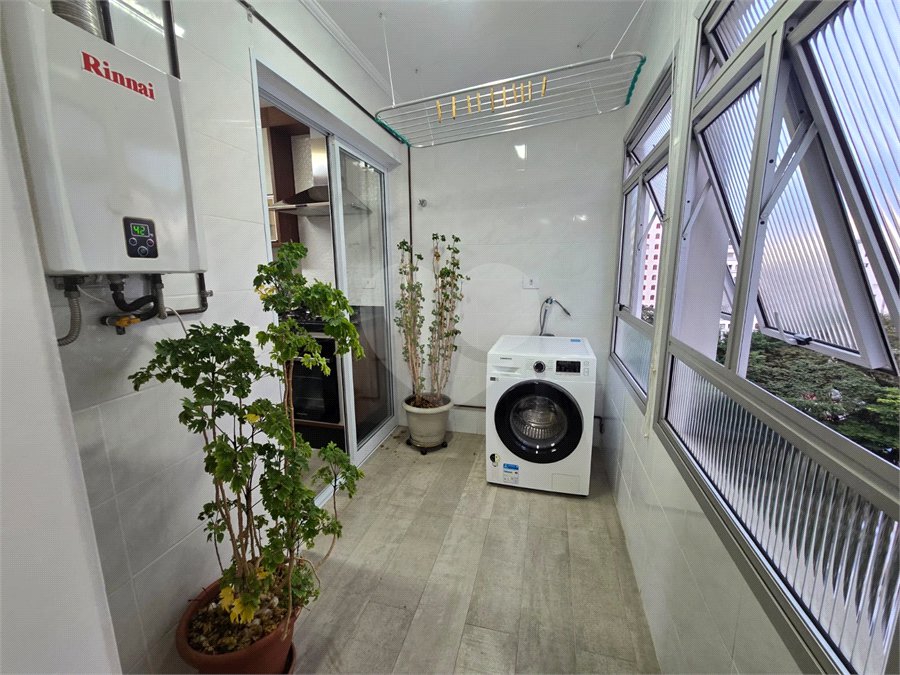 Apartamento à venda com 3 quartos, sendo 1 suíte,  em Santana, São Paulo, SP
