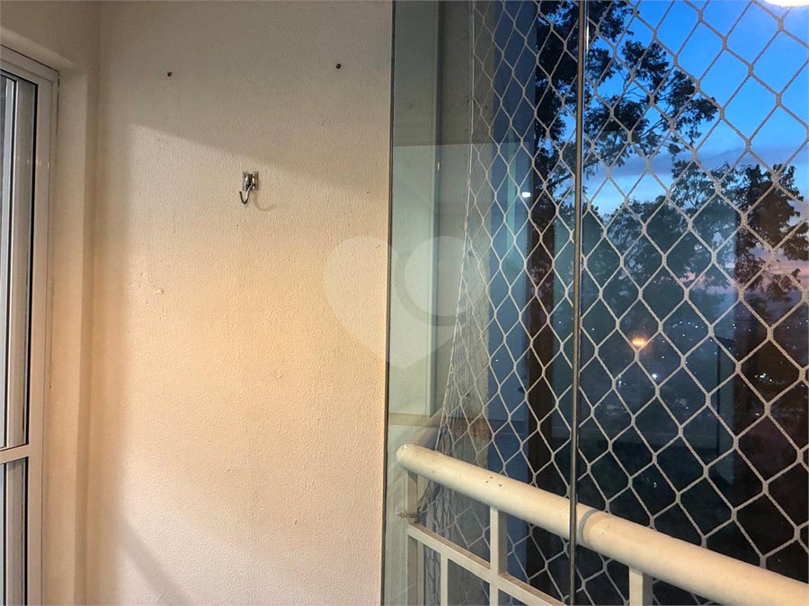 Apartamento para alugar com 2 quartos, sendo 1 suíte, em Vila Endres, Guarulhos, SP