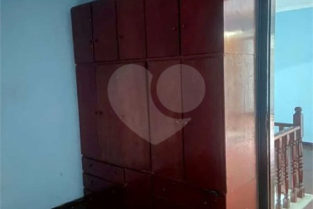 Sobrado à venda com 3 quartos, sendo 1 suíte, em Vila Matilde, São Paulo, SP