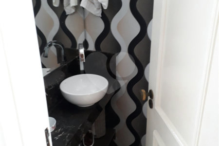 Apartamento à venda com 3 quartos, sendo 2 suítes, em Campo Belo, São Paulo, SP