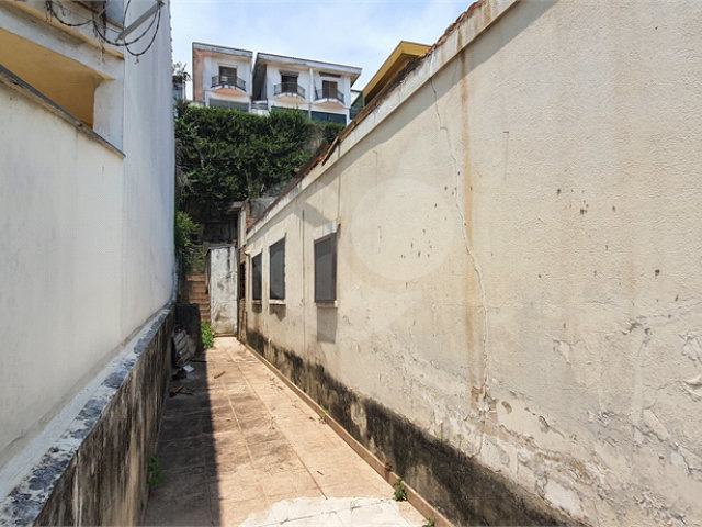 Terreno à venda em Parada Inglesa, São Paulo, SP