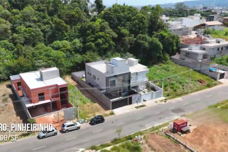 Casa à venda com 3 suítes em Pinheirinho, Vinhedo, SP